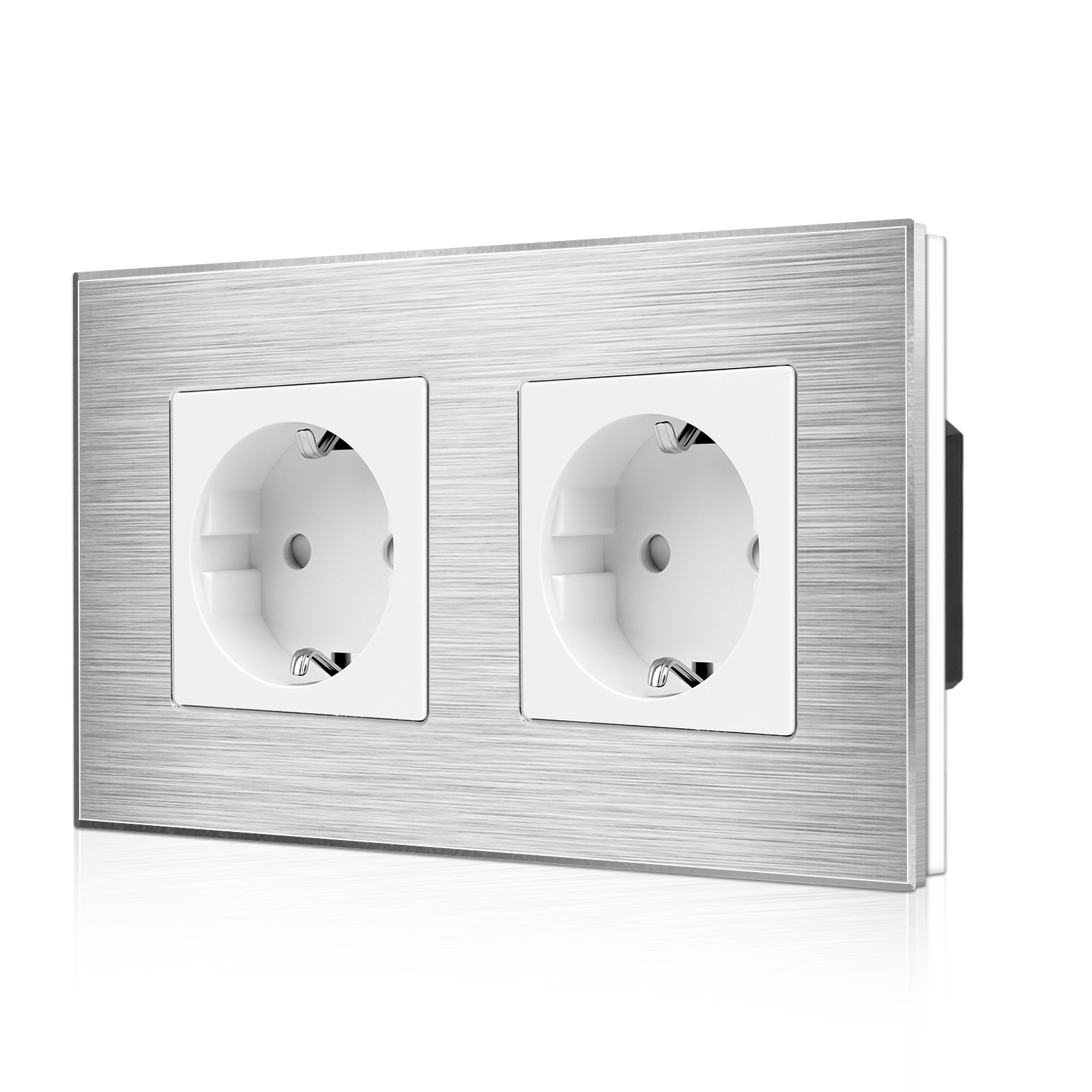 SSA-002_diagonal_W.jpg Утичница 16А со алуминиумска рамка двона Бела